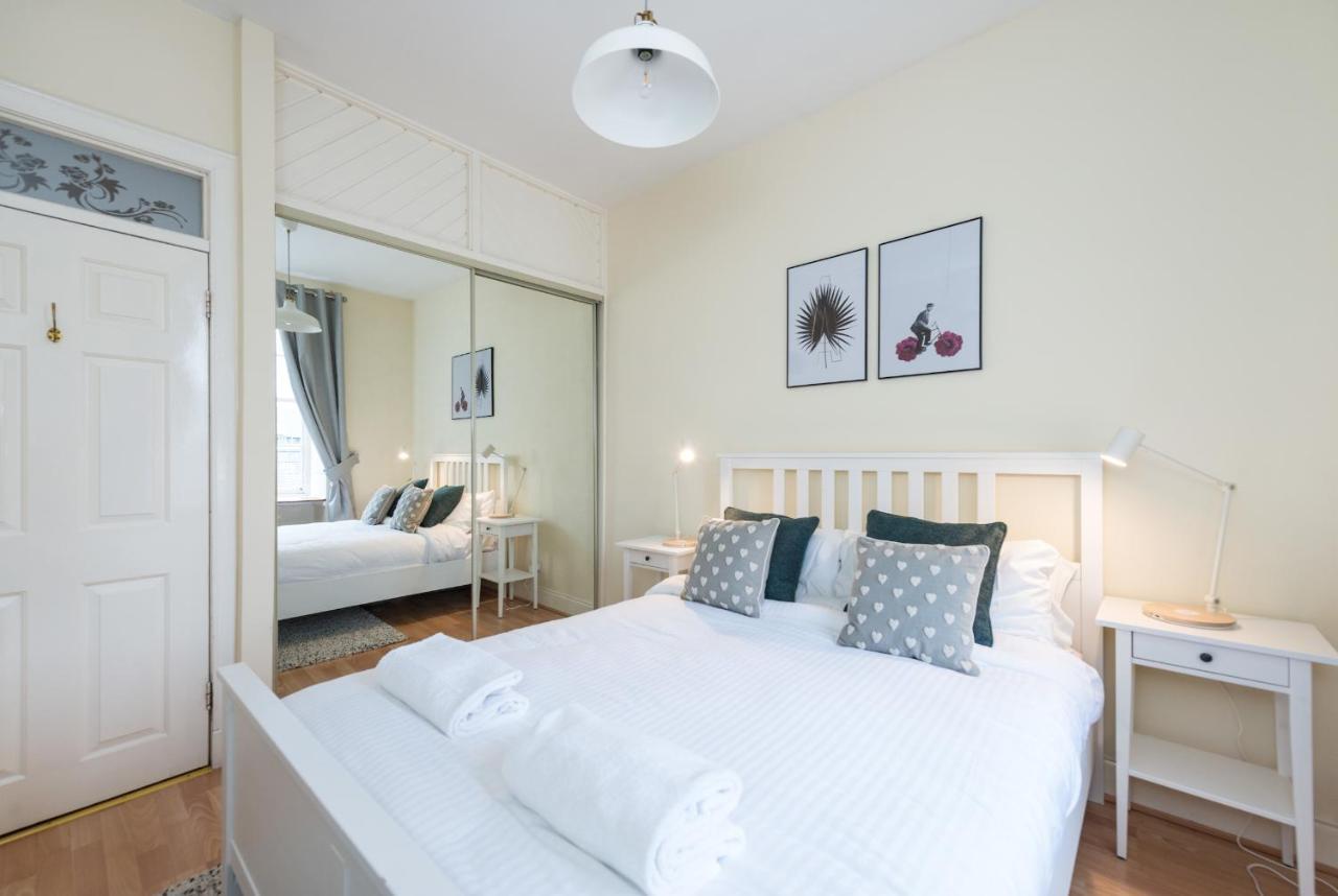 Bright And Modern 2 Bed Apartment Единбург Екстер'єр фото